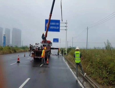 驻马店驻马店专业道路标牌施工